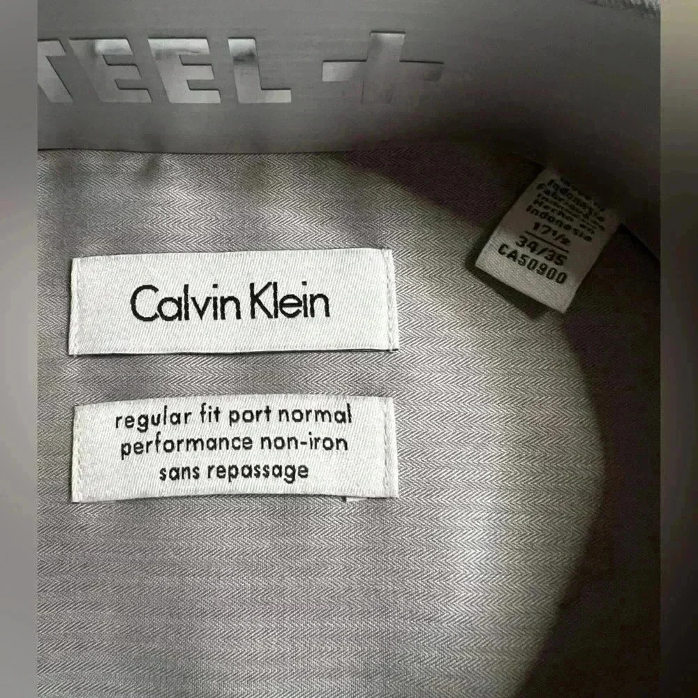 Men’s XL Calvin Klein Regular Fit Performance Long Sleeve Button Down NWT - Picture 3 of 6